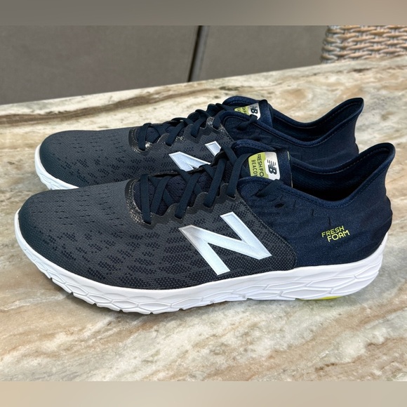Men’s NEW BALANCE Fresh Foam Beacon 2 v2 running shoes- Size 14. - Picture 3 of 12
